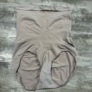 Spanx Nude Color Shapewear Size 3x